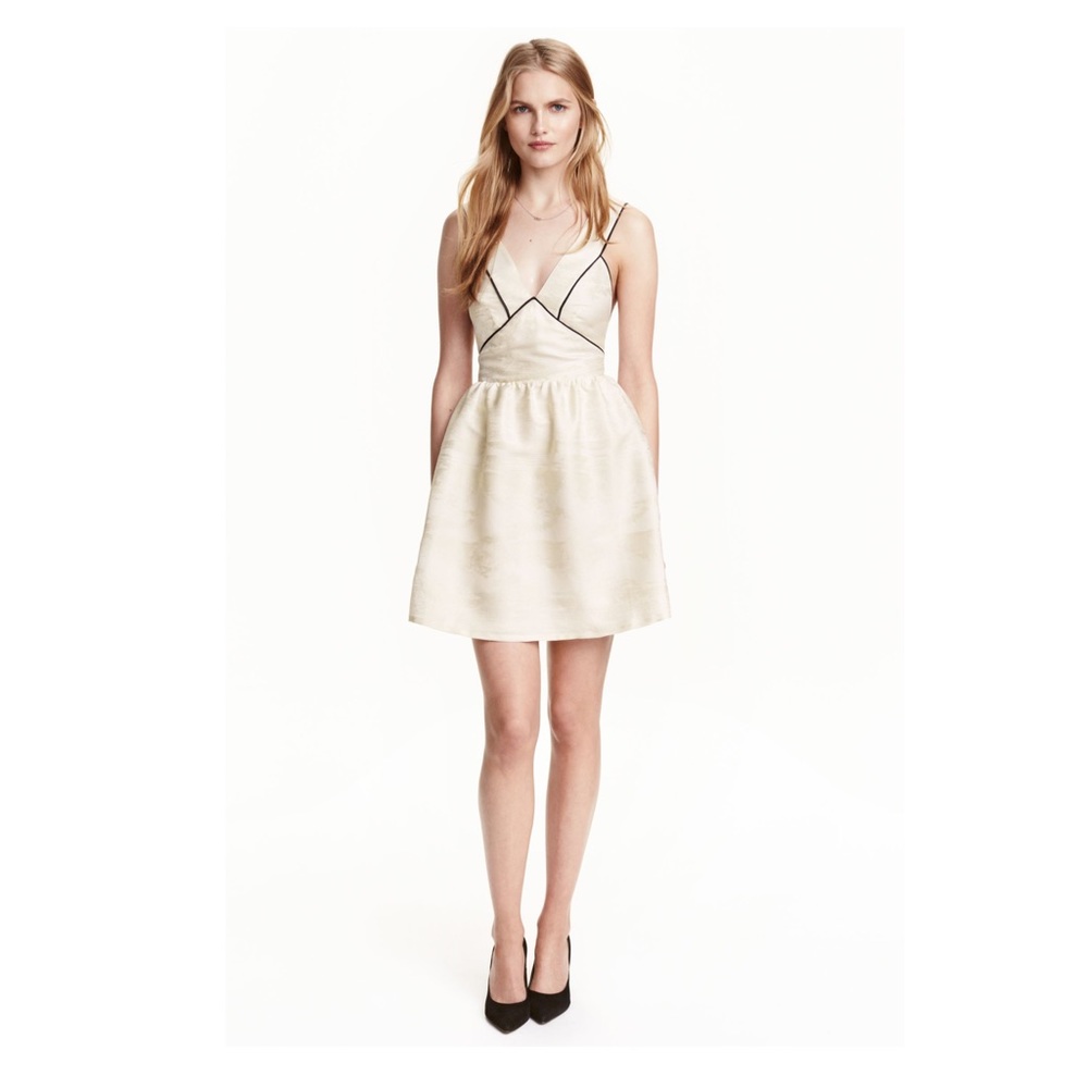 H&M | Jacquard-Weave White Dress